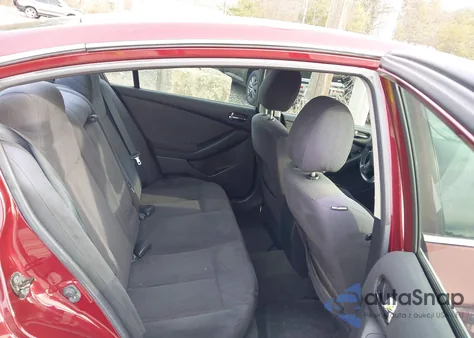 2010 Nissan Altima 2.5 S z USA, uszkodzony, nr VIN 1N4AL2AP4AN406456